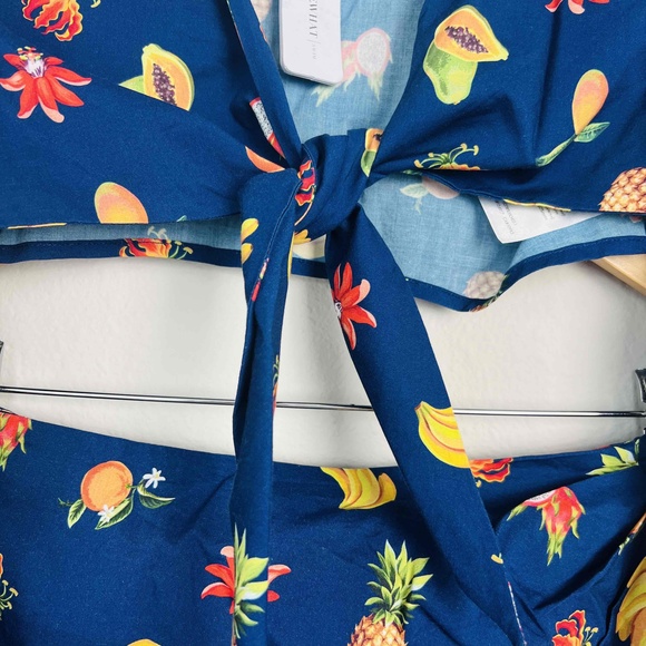 WeWoreWhat SET Chloe Mini Skirt & Bisou Tie-Front Crop Top Fruit Print SET NWT - Picture 7 of 16